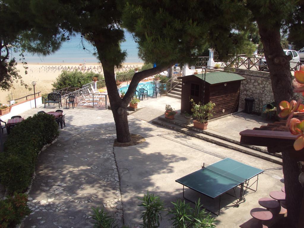 Hotel Piccolo Paradiso Di Rodi Garganico Kültér fotó