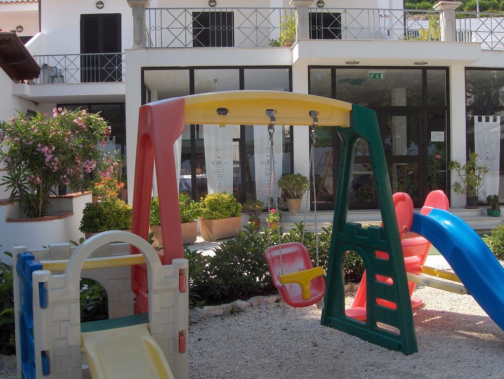 Hotel Piccolo Paradiso Di Rodi Garganico Kültér fotó