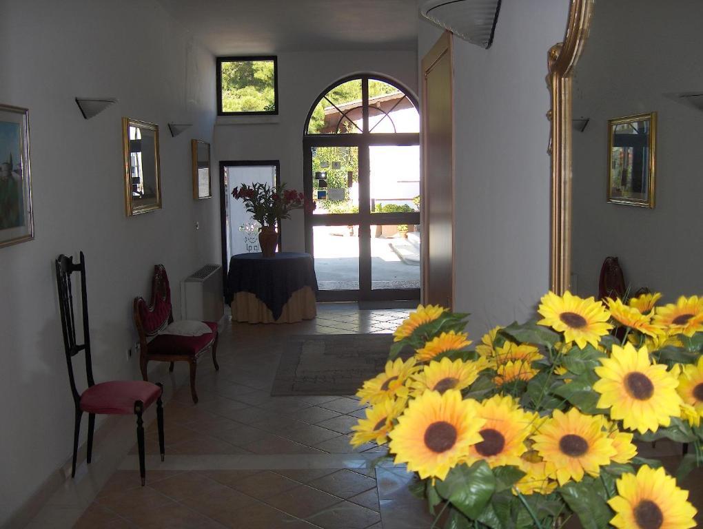 Hotel Piccolo Paradiso Di Rodi Garganico Kültér fotó
